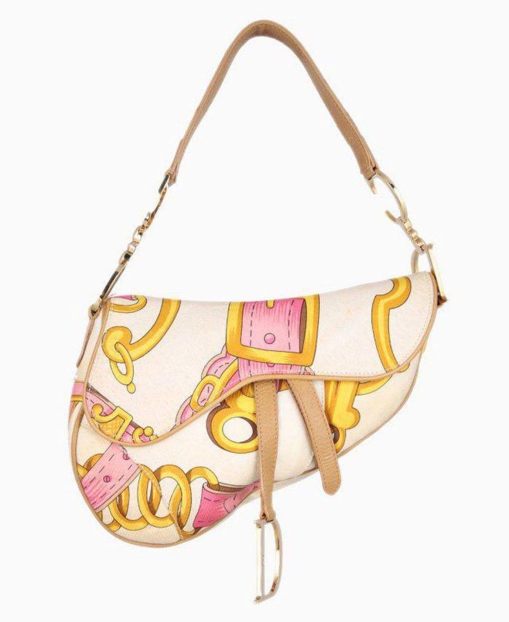История сумки Dior Saddle