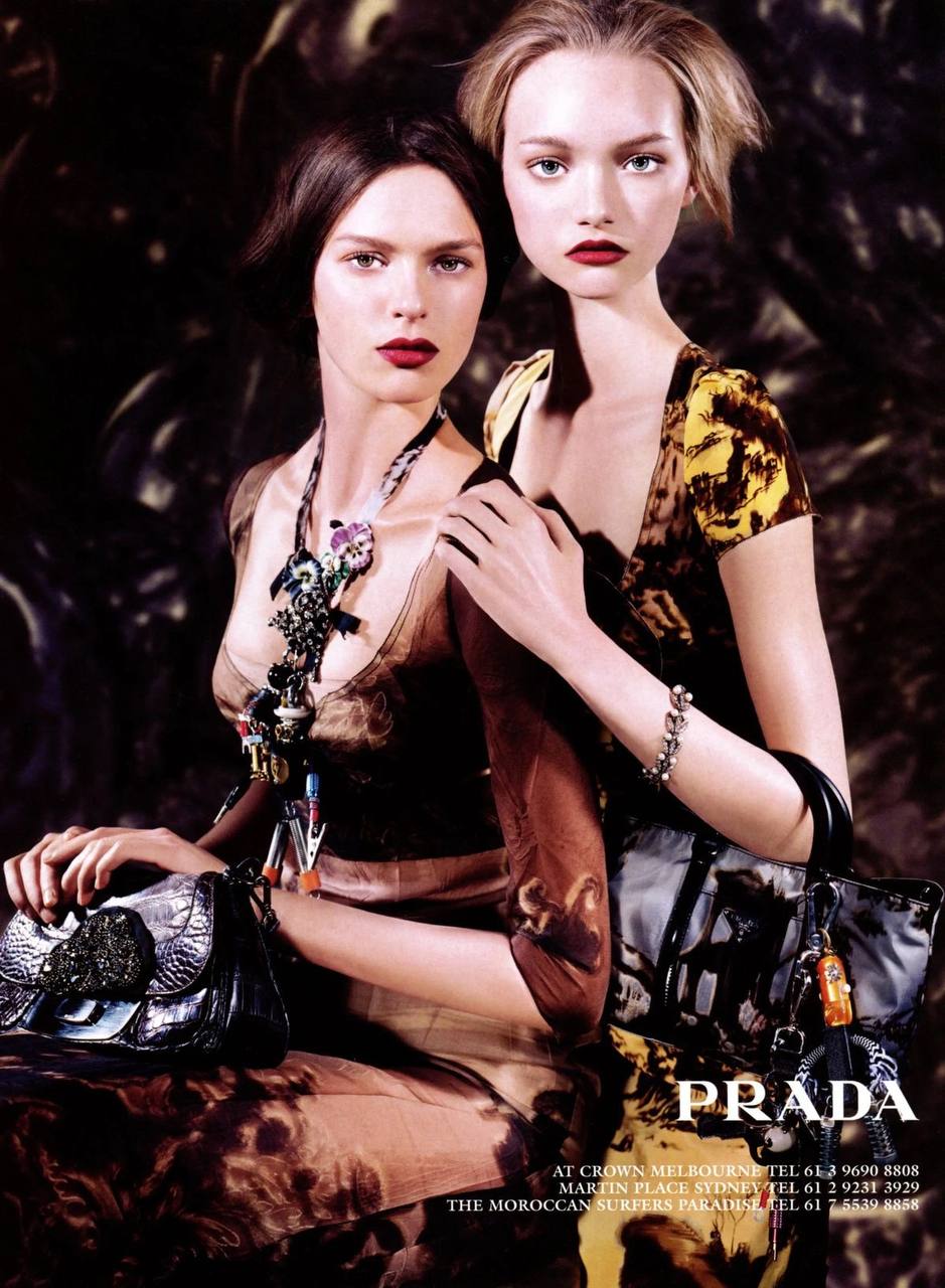 Сумка Prada из коллекции 2004 года