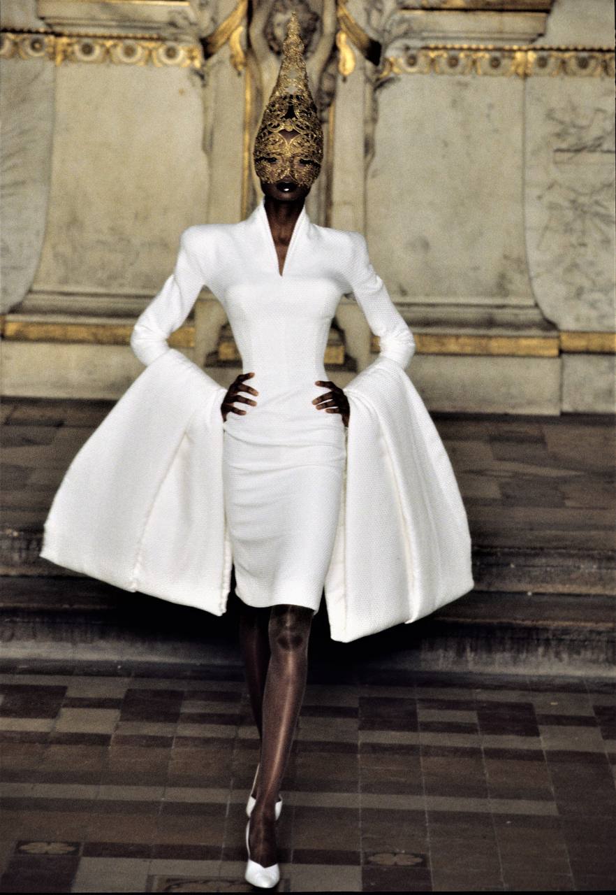 Givenchy: элегантность с характером
