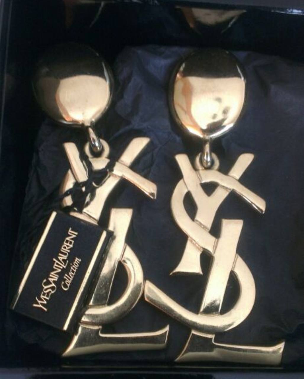 Еще немного украшений YSL авторства Роберта Гуссена